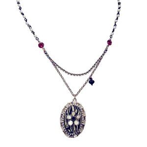 Betsey Johnson Y2K Vintage Flower Cameo Necklace